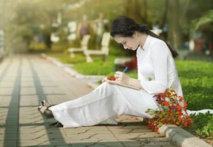 Beautiful Vietnamese Girls Portrait Collection: Pack 27 Lifestyle Gallery - image 4