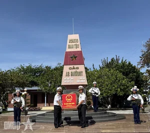 Festive Spirits on the Spratly Islands: How Soldiers and Residents Celebrate Major Holidays - image 6