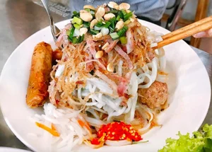 8 Famous Street Food Snacks in An Giang You Must Try - image 0
