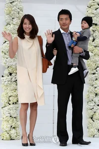 The Elegant Growth and Style of Kwon Sang Woo's Daughter - image 7