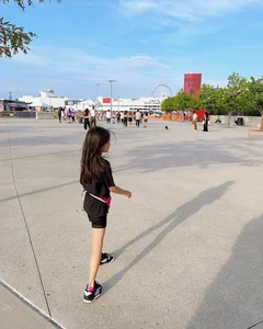 The Elegant Growth and Style of Kwon Sang Woo's Daughter - image 9