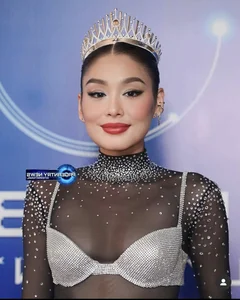 Thao Nhi Le Sparks Controversy with Bold Lingerie Red Carpet Look - image 6