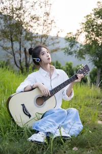 YiTuYu Art Language Vol.10520: Stunning Artistic Portraits of Lin Yun Si - image 3