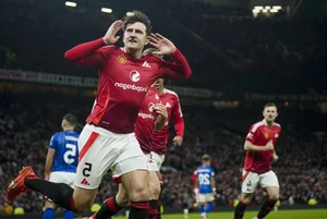 Premier League Update: Title Race and Relegation Battles Heat Up - image 7