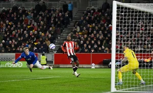 Premier League Update: Title Race and Relegation Battles Heat Up - image 5