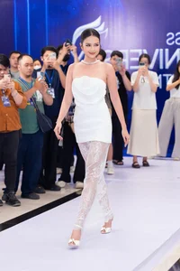 Stunning Contestants at Miss Student Vietnam 2025 Preliminary Round: A Celebration of Youth, Beauty, and Academic Excellence - image 9