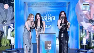 Rosé and Bruno Mars Ignite the Stage at MAMA Awards 2024 - image 21