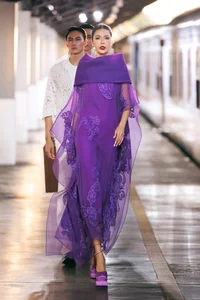 Minh Tu and Lan Khue Reunite as Co-Vedettes After Past Feud - image 14