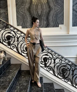 The Luxurious and Elegant Fashion Style of Ageless Muse Chi Hoang - image 0