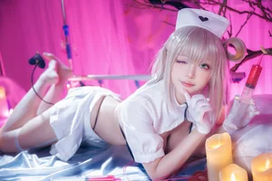 Yu Yu Cosplay Gallery: Stunning Anime-Inspired Photo and Video Collection - image 5