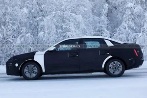 First Look: The Bold and Futuristic 2027 Hyundai Elantra Redesign – A New Era for Modern Sedans and Innovative Automotive Design - image 8
