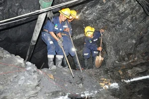 Exploring the Secrets of Vietnam's Largest Gold Mine and Natural Reserves - image 9