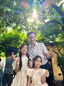 Adorable Child Stars of 'Sao Kim Ban Tim Sao Hoa' Capture Hearts - image 5