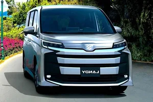 Suzuki Landy 2026: The Ultimate 8-Seater Family MPV for Under 800 Million - image 7