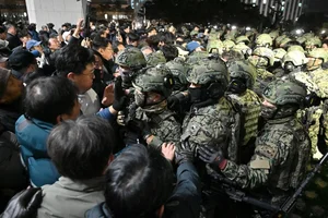 South Korea in Turmoil: A Closer Look at the President's Martial Law Declaration - image 4