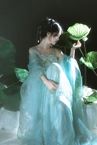 YiTuYu Art Language Vol.7276: Capturing the Grace and Style of Lan Yin - image 15