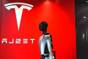 The Future of Transport: What to Expect from Tesla's Upcoming Robotaxi - image 6