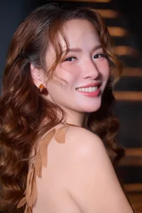Vietnamese Star News: Famous Artist Suffers Stroke - image 21