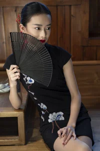 Elegant Portrait Photography: YiTuYu Art Language Vol.5684 Featuring Model Si Si - image 4