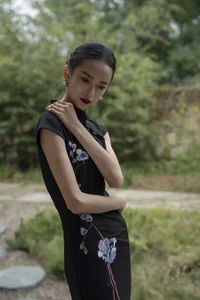 Elegant Portrait Photography: YiTuYu Art Language Vol.5684 Featuring Model Si Si - image 7