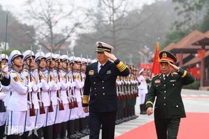 Official Welcoming Ceremony for Chinese Defense Minister Dong Jun in Vietnam - image 8