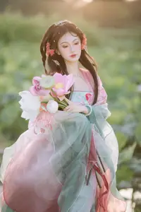 YiTuYu Vol.8746: Dong Chu Liu – Ethereal Beauty in Ancient Chinese Attire – Asian Art Photography - image 7
