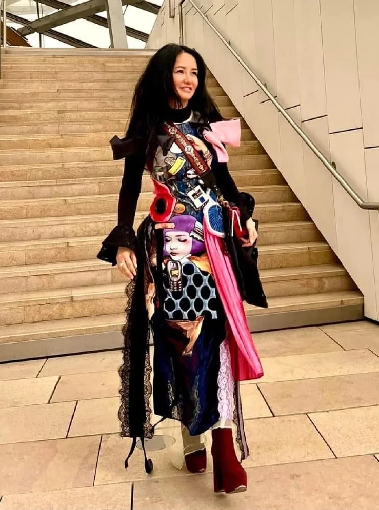 Diva Hong Nhung Bold and Rebellious Fashion Style