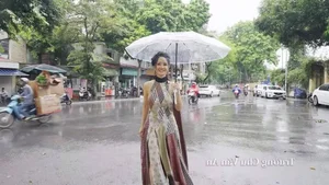 Diva Hong Nhung Bold and Rebellious Fashion Style - image 6