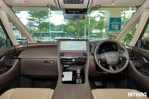 Toyota Alphard Review: Why This Luxury MPV is the Ultimate 'Ground Private Jet' - image 33