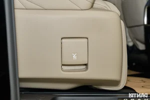 Toyota Alphard Review: Why This Luxury MPV is the Ultimate 'Ground Private Jet' - image 11