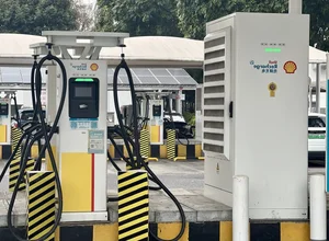 Exploring Asia's Largest Electric Vehicle Charging Station: A Leap Toward Sustainable Infrastructure - image 5