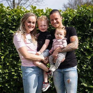 Dutch Football Star Celebrates Family Life with Two Beautiful Children - image 0