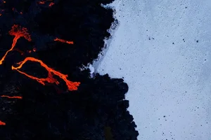 Spectacular Aerial Views of Active Volcano Eruptions From Around the World - image 9