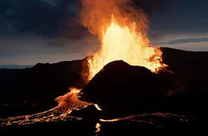 Spectacular Aerial Views of Active Volcano Eruptions From Around the World - image 3