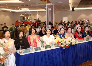Mrs. Vietnam 2025: Celebrating the Timeless Beauty and Empowerment of Vietnamese Women - image 6
