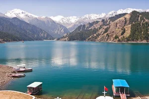 The Mystery of the Giant Creature Spotted in China's Sacred Lake - image 3