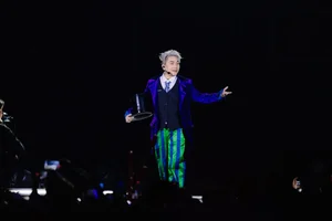 Call Me By Fire Concert Turns Cold Hanoi Winter into Summer Heat - image 11