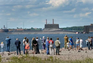 The World's Largest Submarine: Engineering Marvels Beyond American Borders - image 14