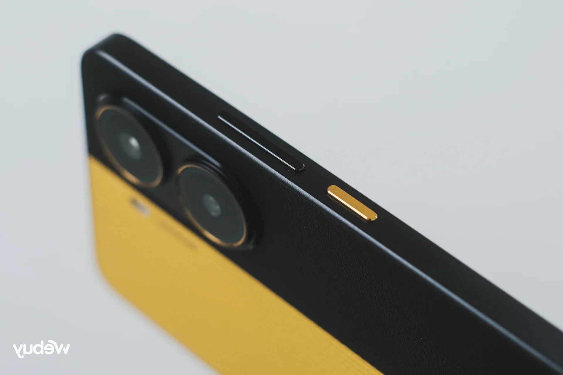 Xiaomi Redmi Turbo 4: Why the Official Version is the Ultimate Budget Flagship Choice