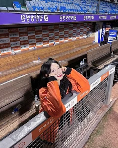 What Happened to Woo Soo Han, South Korea's Viral Cheerleader Who Outshined K-Pop Idols? - image 5