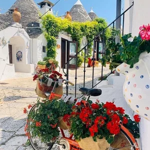 Discovering Italy's Enchanting Fairytale Village: A Dreamy Travel Destination - image 5