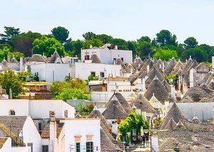 Discovering Italy's Enchanting Fairytale Village: A Dreamy Travel Destination - image 8