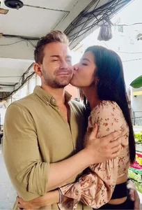 Supermodel Minh Tu Sparking Wedding Rumors with Longtime German Boyfriend - image 3