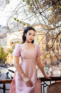 Miss Vietnam Do My Linh: A Beautiful Journey from Pregnancy to Motherhood - image 6