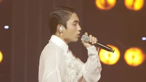 Celebrating Chi Pu: Winner of the Prestigious Beauty of the Year 2023 Award - image 3
