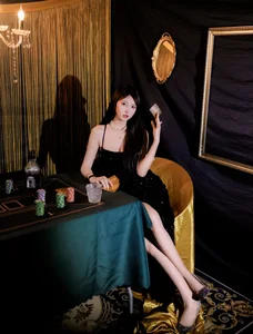 YiTuYu Art Language Vol.10613: Artistic Glamour and Portrait Mastery of Gai Gai - image 7