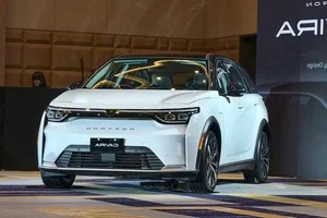 Foxtron Cavira: The iPhone Maker’s New Electric Vehicle Debuts with High Expectations - image 12