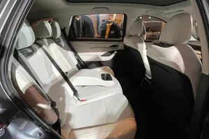 Foxtron Cavira: The iPhone Maker’s New Electric Vehicle Debuts with High Expectations - image 0