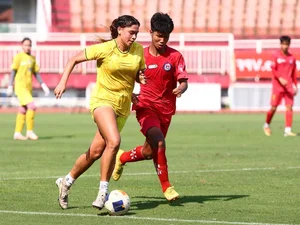 Japanese and Pakistani Foreign Players Make Their Debut for HCMC Women's Football Club - image 5