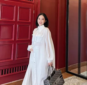 How Linh Rin Cleverly Styles Her Chic Maternity Outfits - image 0